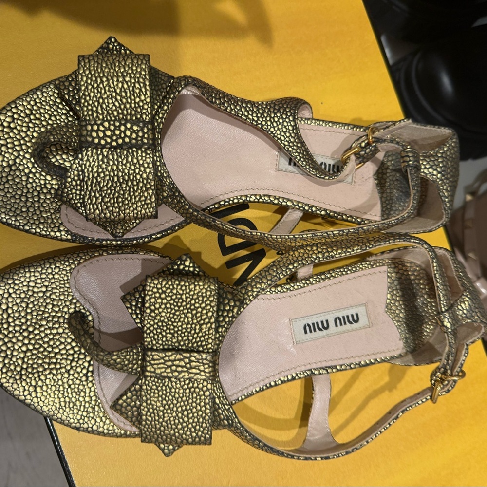 Miu Miu Gold Textured Sandals with Bow Accent